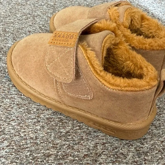 Toddler Girls Snow Boots Non-Slip Rubber Fleece Lined Low-Top with Closure Sz 6 - Picture 11 of 15